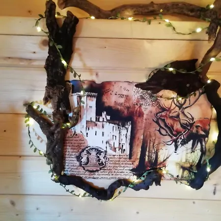 La Chaumiere Magique Des Elfes Et Son Escape Game Bed & Breakfast 3*