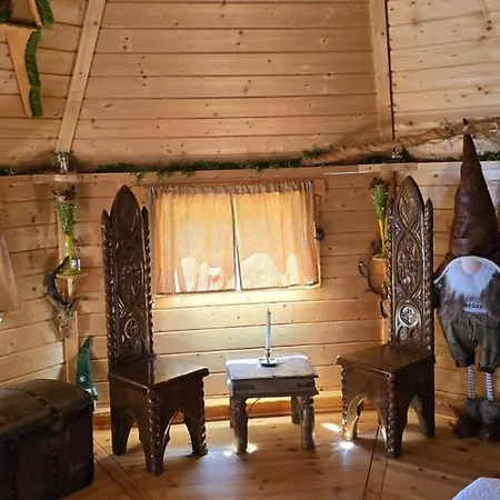 La Chaumiere Magique Des Elfes Et Son Escape Game